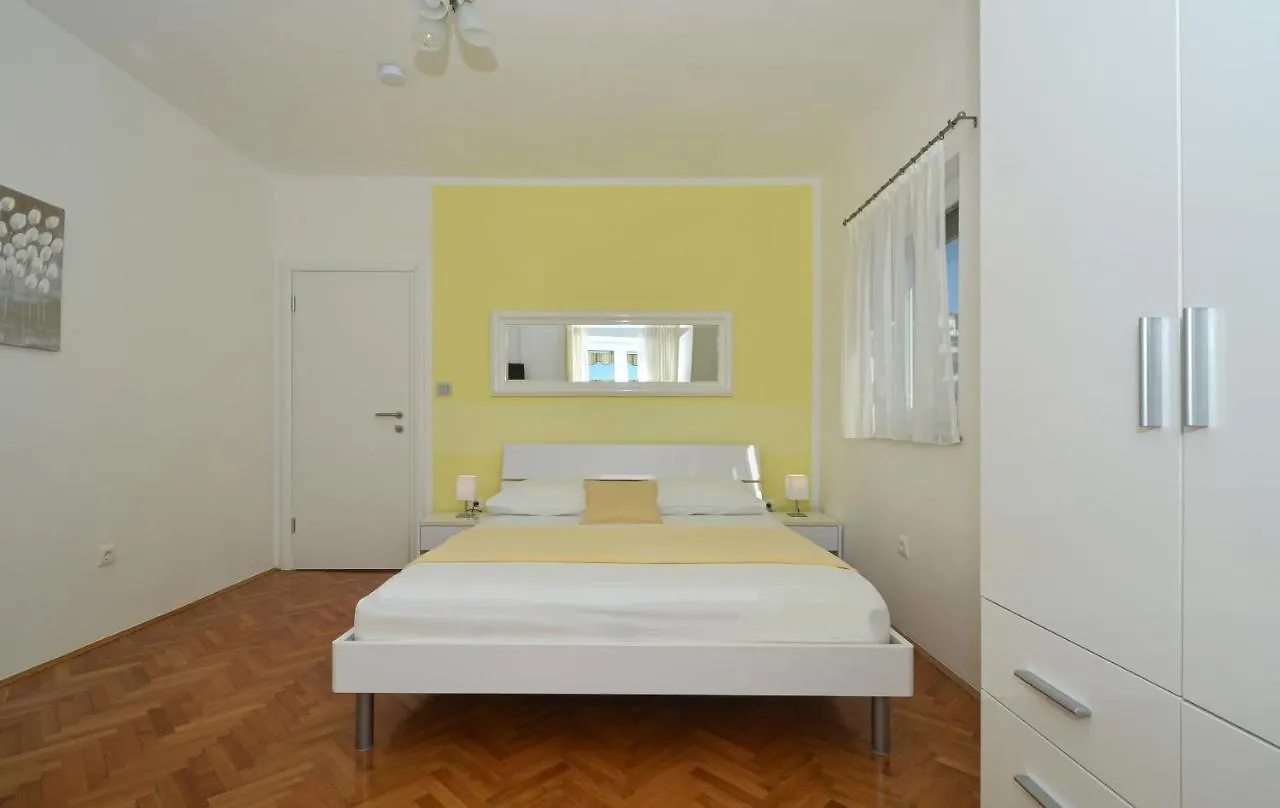 Villa Klaudia Trogir Croatia